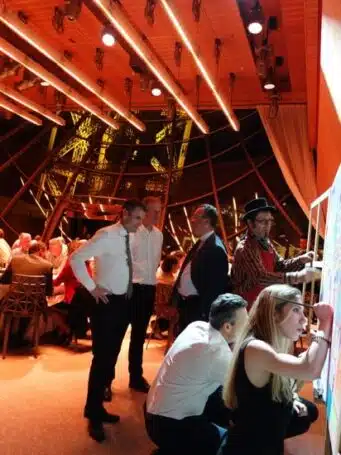 Fresque Événementielle pour Cocktail VIP UFME à la Tour Eiffel Fresque Événementielle pour Cocktail VIP UFME à la Tour Eiffel