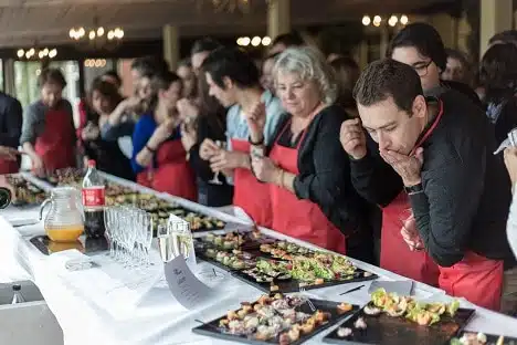 teambuilding culinaire Atelier cuisine : présentation dégustation, le plaisir des sens teambuilding culinaire Atelier cuisine : présentation dégustation, le plaisir des sens