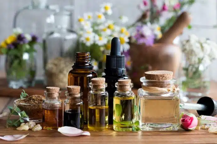 Essences pour creation de parfum en webinaires ou en presentiel Essences pour creation de parfum en webinaires ou en presentiel