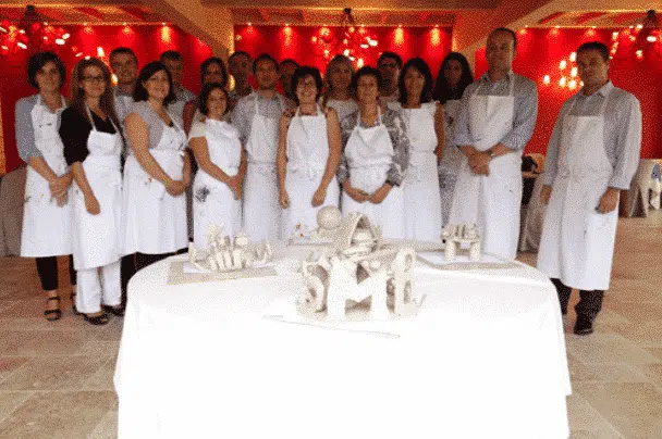 Présentation des œuvres sculpture partage création artistique congrès Présentation des œuvres sculpture partage création artistique congrès