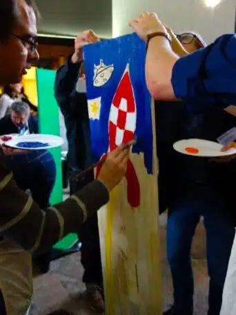 Le totem peint en séminaire Le totem peint en séminaire