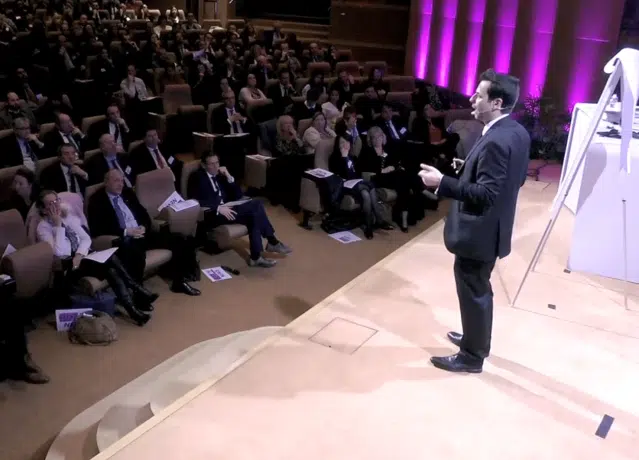 Animation l’intelligence émotionnelle ou le non verbal lors de conférence plénière en distanciel ou présentiel Animation l’intelligence émotionnelle ou le non verbal lors de conférence plénière en distanciel ou présentiel