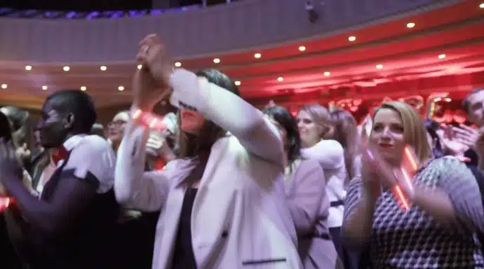 Le Body percussion : un Teambuilding tonique, créatif et collaboratif Le Body percussion : un Teambuilding tonique, créatif et collaboratif