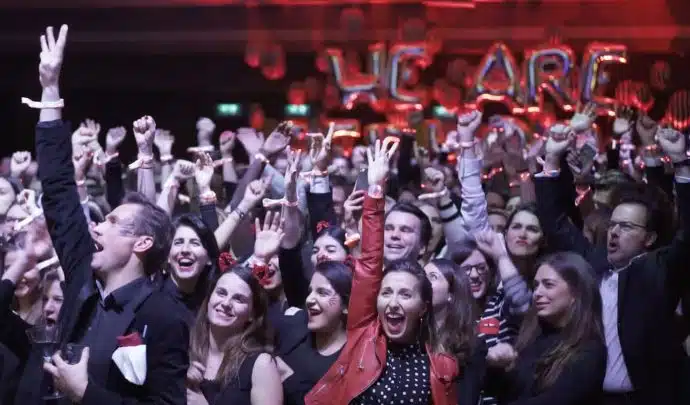 Teambuiding Body Percussion : du Dynamisme pour vos Plénières, Congrès, Séminaires, Ateliers… Teambuiding Body Percussion : du Dynamisme pour vos Plénières, Congrès, Séminaires, Ateliers…