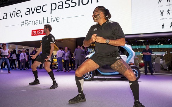 HAKA Ice Breaker